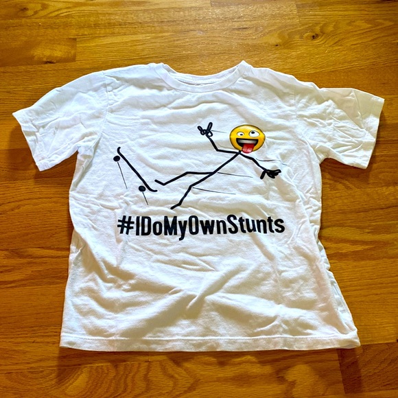 Short Sleeve Graphic Tee Shirt - Picture 1 of 4